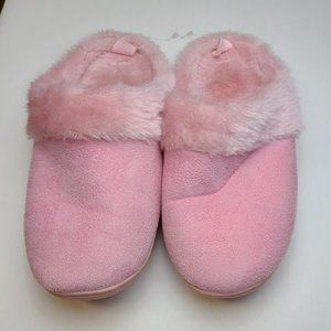 Massage Slippers Pink Conair Size 7-8